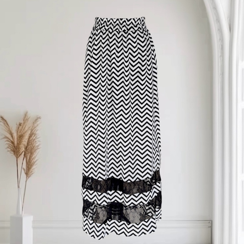 Free with Purchase! Lace Accented Chevron Print Maxi Skirt